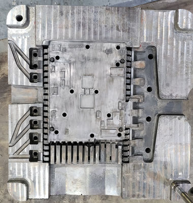 qualidade  High Precision 1.2311 Die Casting Mould For Automotive Parts fábrica