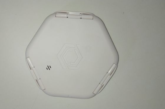 Laser que cinzela as peças plásticas decorativas da modelação por injeção do ABS
