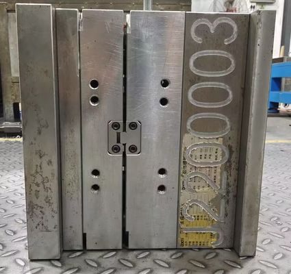 As peças plásticas da elevada precisão pontual da modelação por injeção da precisão da porta moldam
