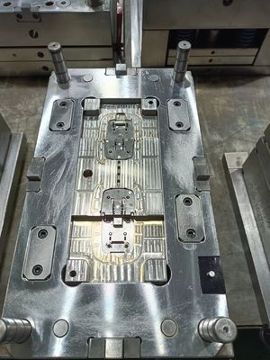 Máquina de moldagem de plástico ISO Custom Cnc Milling Produção e processamento